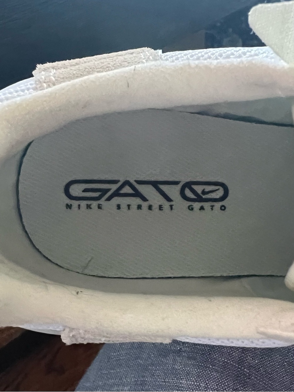 Nike Streetgato Indoor Soccer Shoes Streetwear Summit White/Green Glow W6.5/5Y - Picture 15 of 16
